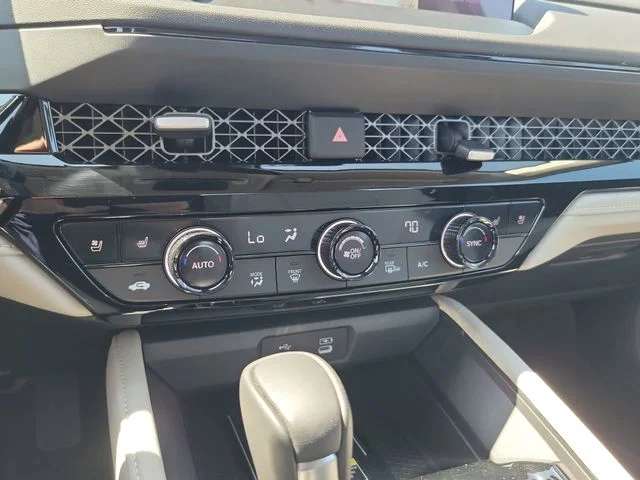 2023 Honda Accord Hybrid Touring - Photo 23