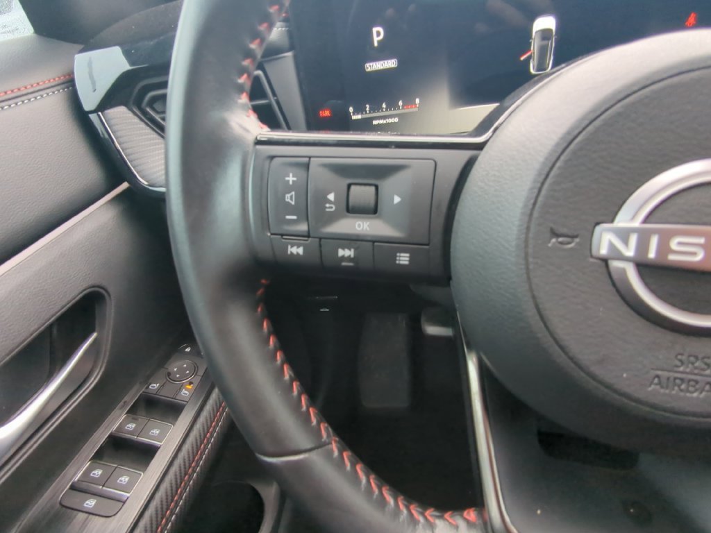 Used 2025 Black Nissan SR image 23