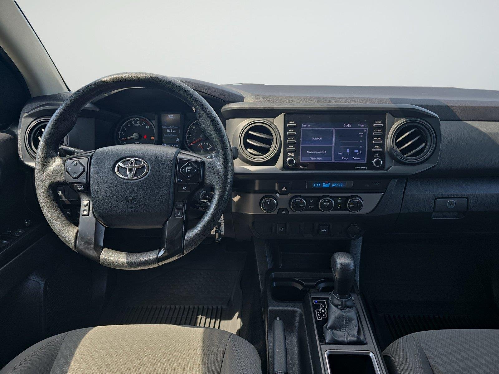 Used 2023 Ice Cap Toyota SR V6 image 9