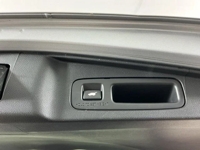 Used 2019  Honda EX-L image 29