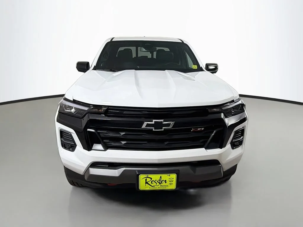 New 2026 Summit White Chevrolet Z71 image 2
