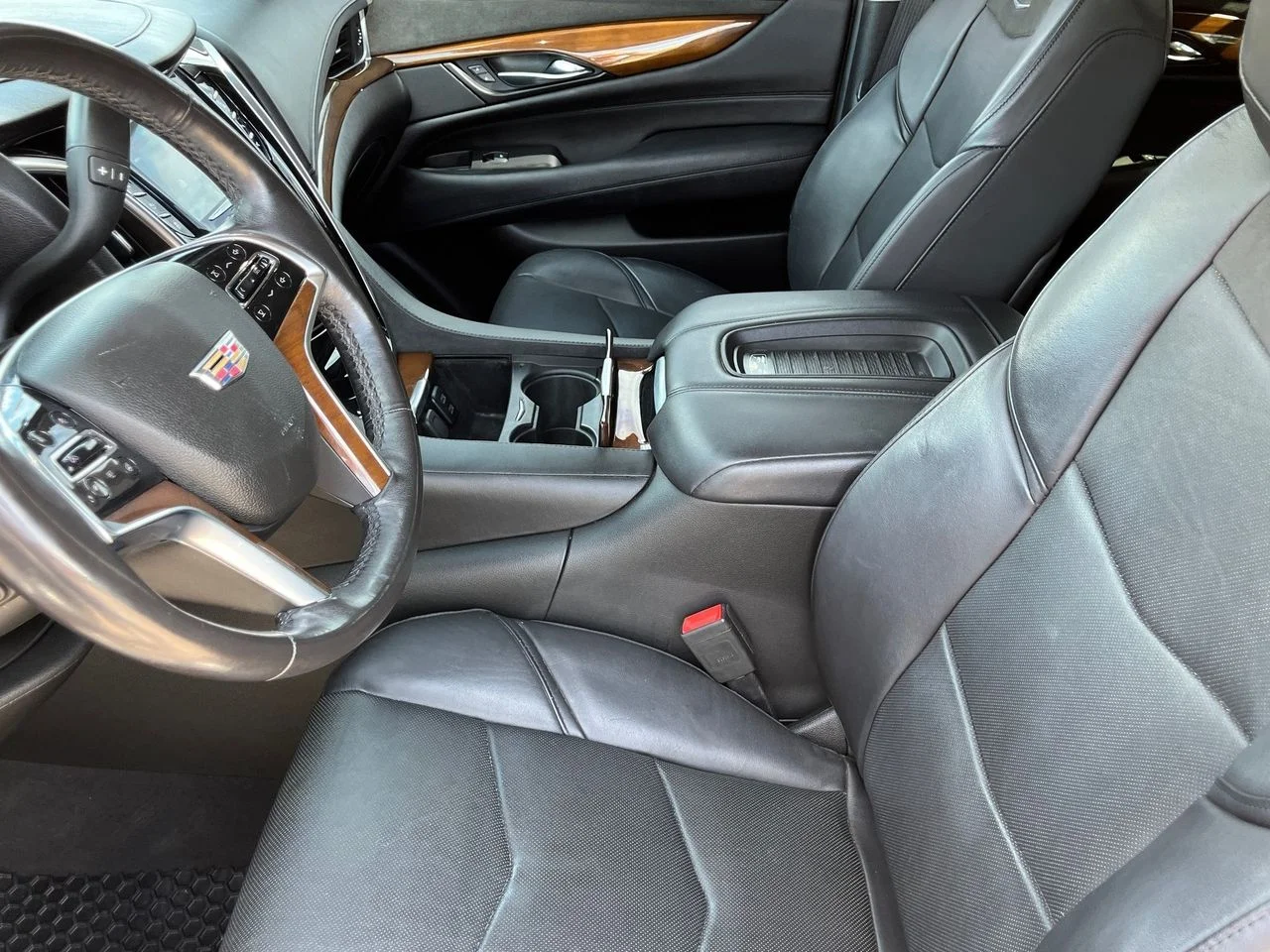 Used 2020 Red Passion Tintcoat Cadillac Luxury image 17