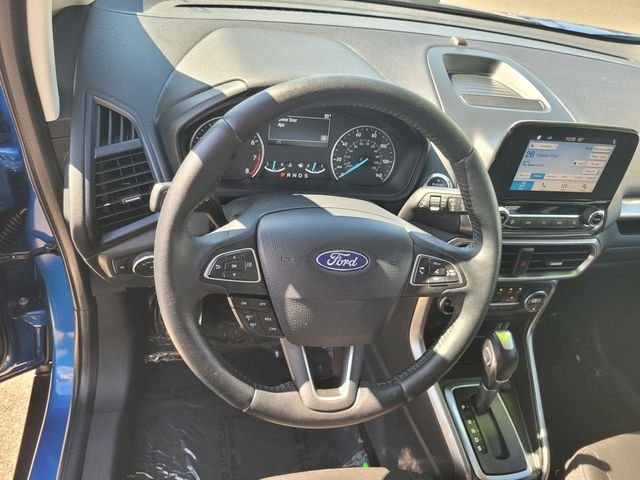 Used 2018 Blue Ford SE image 30