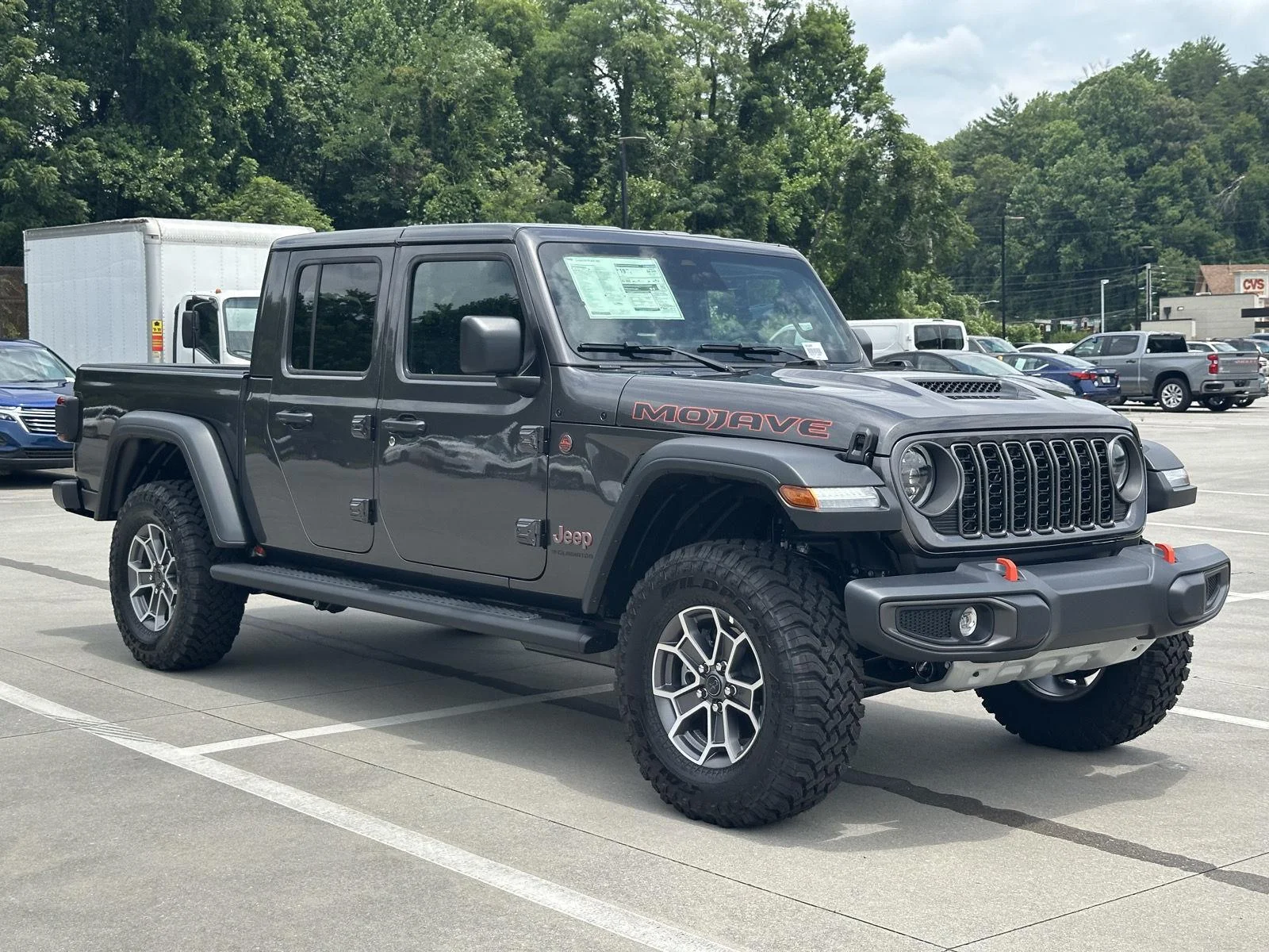 New 2026 Granite Crystal Metallic Clearcoat Jeep Mojave image 1