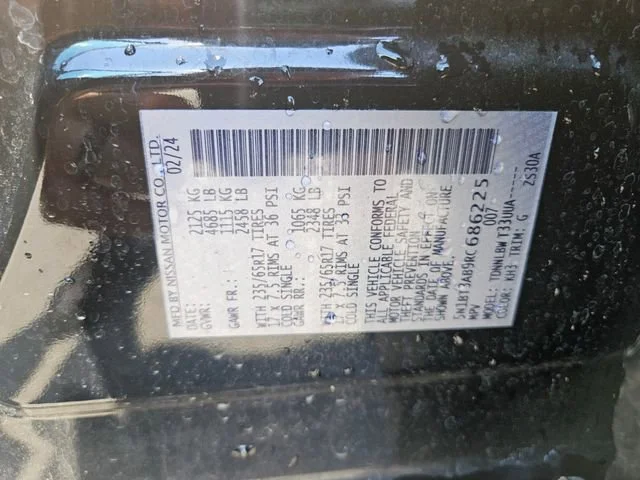 Used 2024 Black Nissan S image 30