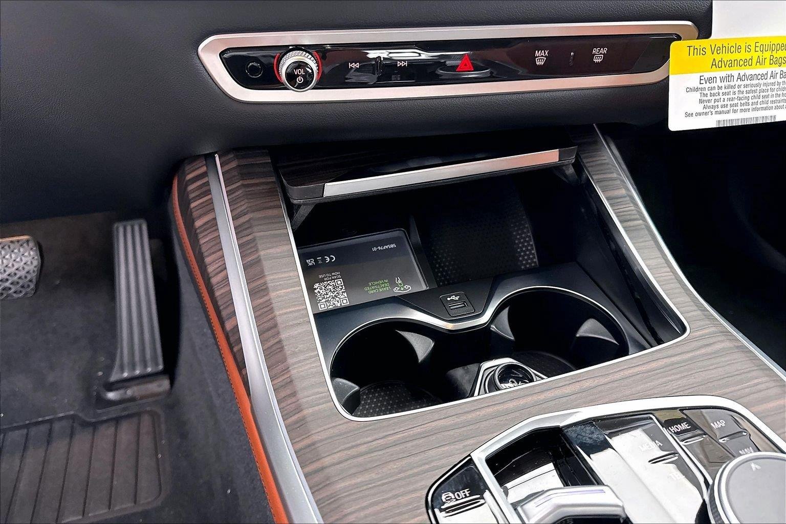 New 2027 Dravit Grey Metallic BMW xDrive40i image 21