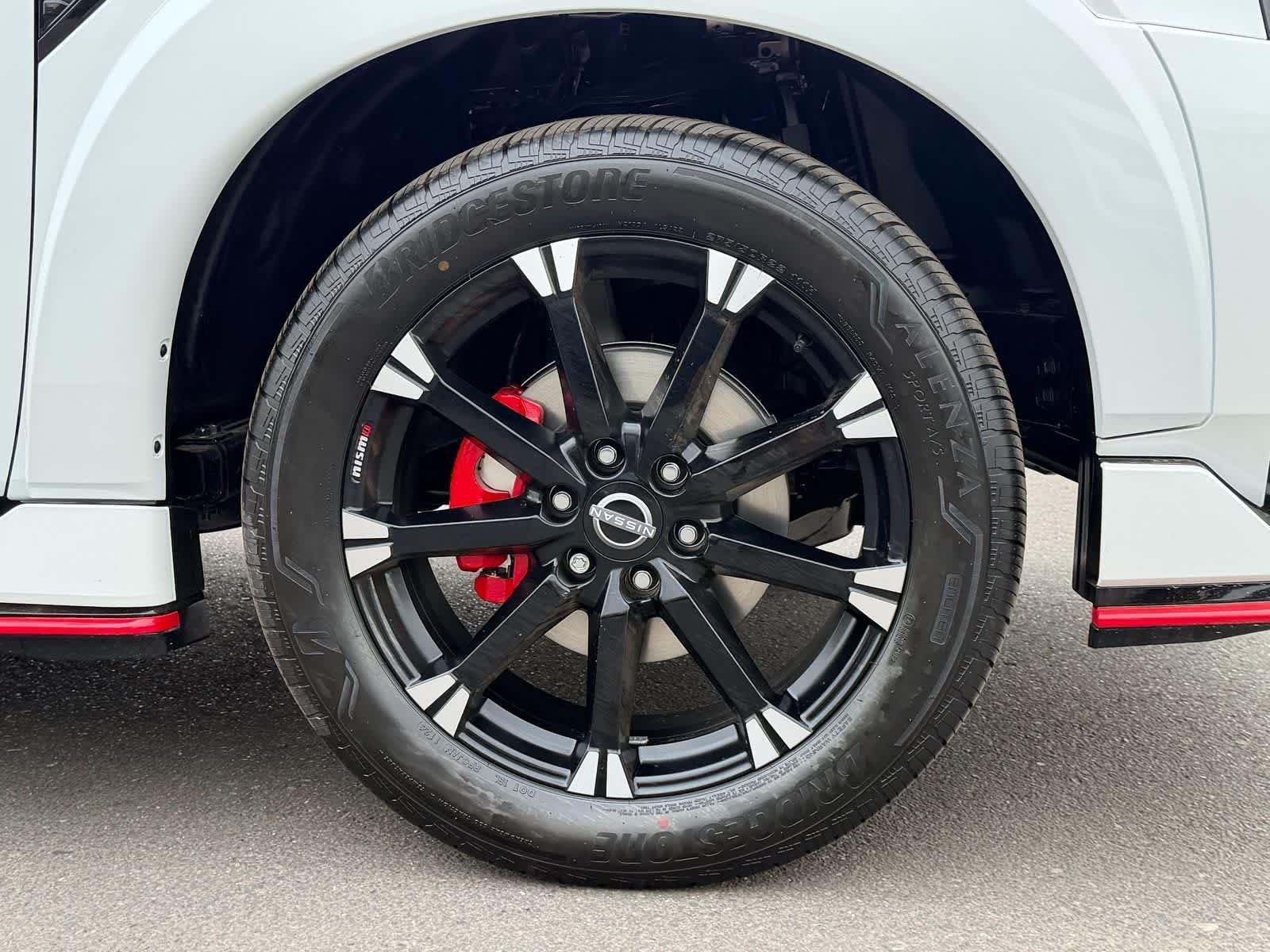 New 2026 Everest White TriCoat Nissan NISMO® image 11