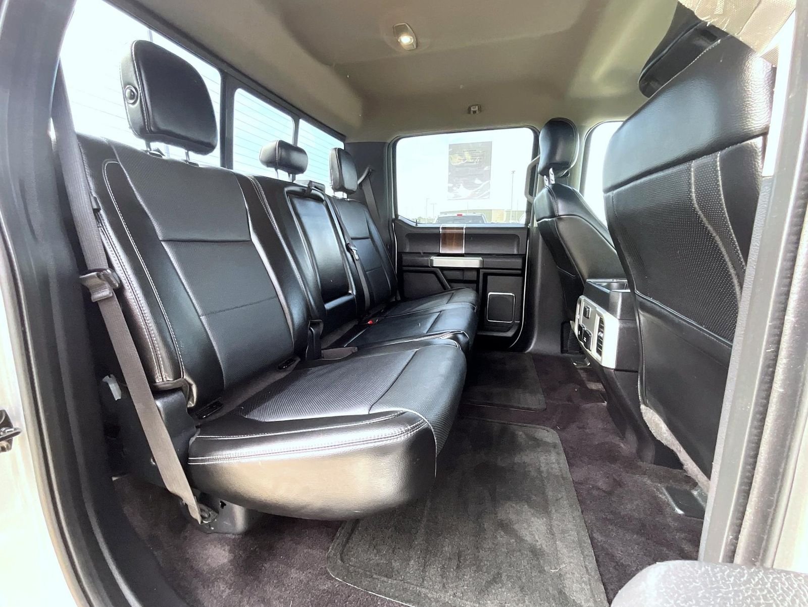 Used 2017 Silver Ford Lariat image 19