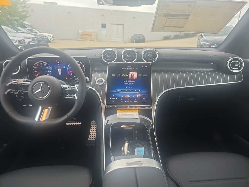 New 2026 Black Mercedes-Benz GLC 300 image 10