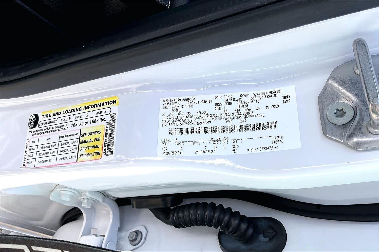 Used 2019 Oxford White Ford XLT image 34