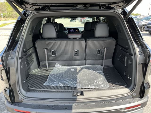 2026 Chevrolet Traverse Z71 Black at Solomon Chevrolet