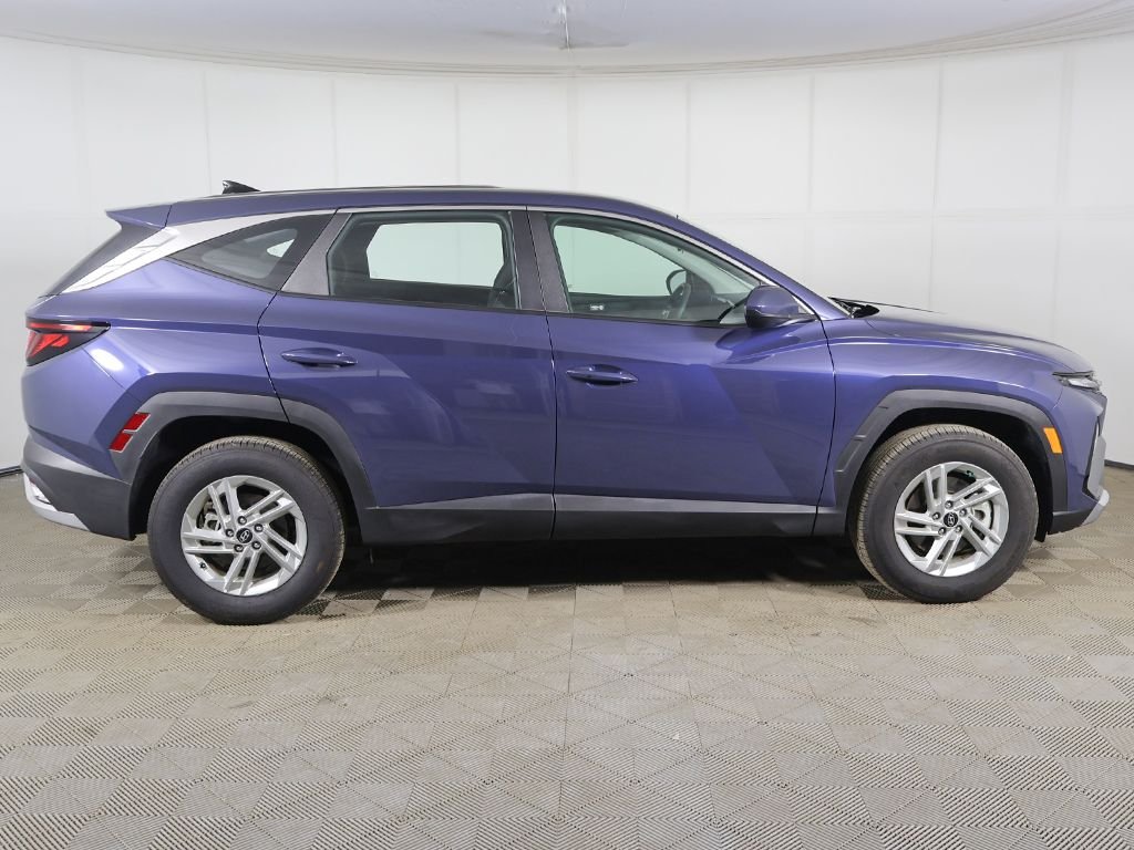 Used 2025 Blue Hyundai SE image 12