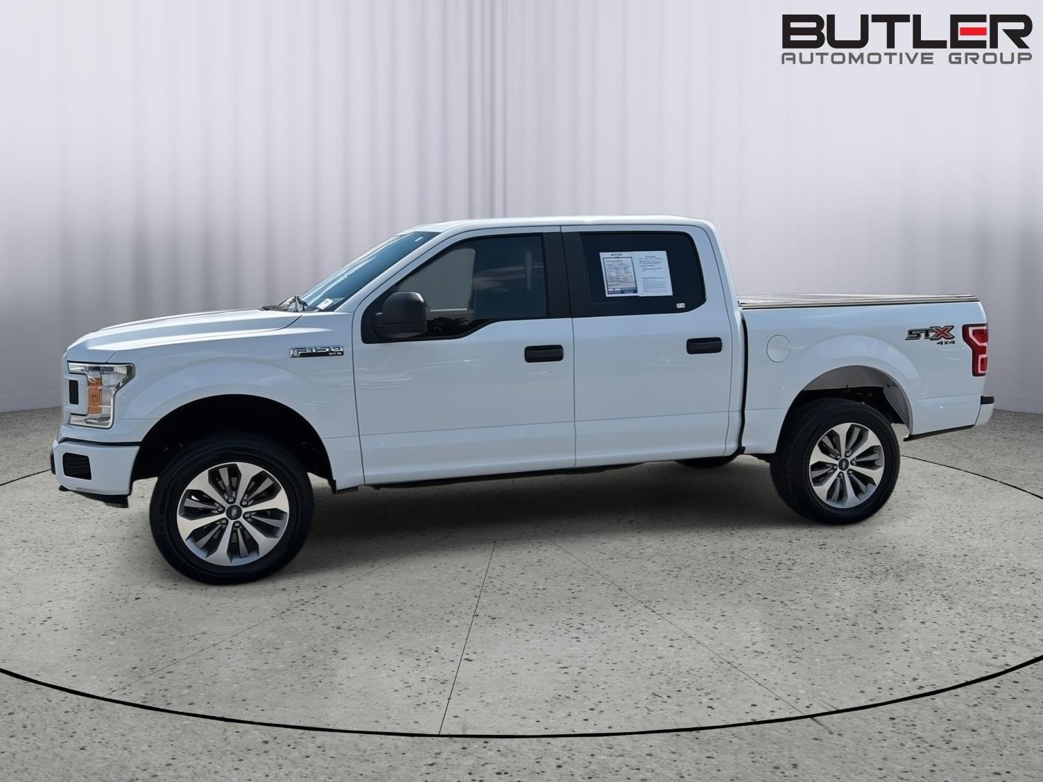 Used 2018 Oxford White Ford XL image 3