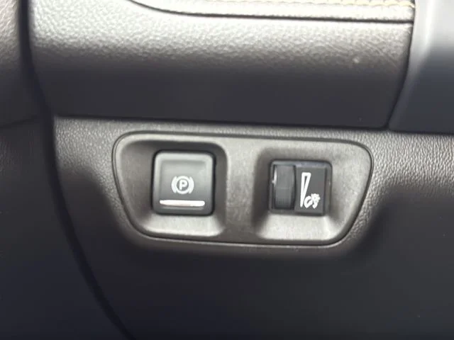 Used 2023 Black GMC SLE image 24