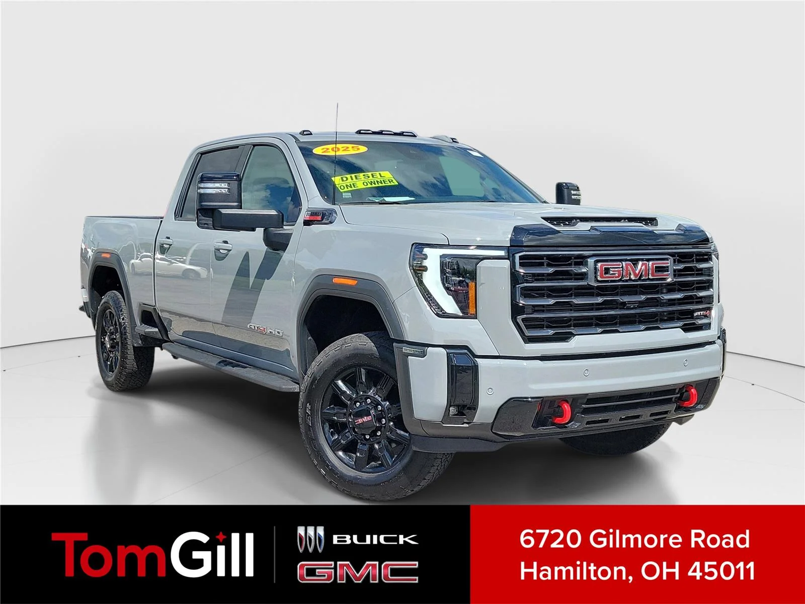 2025 GMC Sierra 4WD Crew Cab Standard Box AT4's photo
