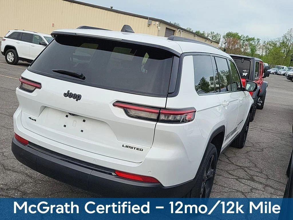 Used 2023 White Jeep Limited image 2