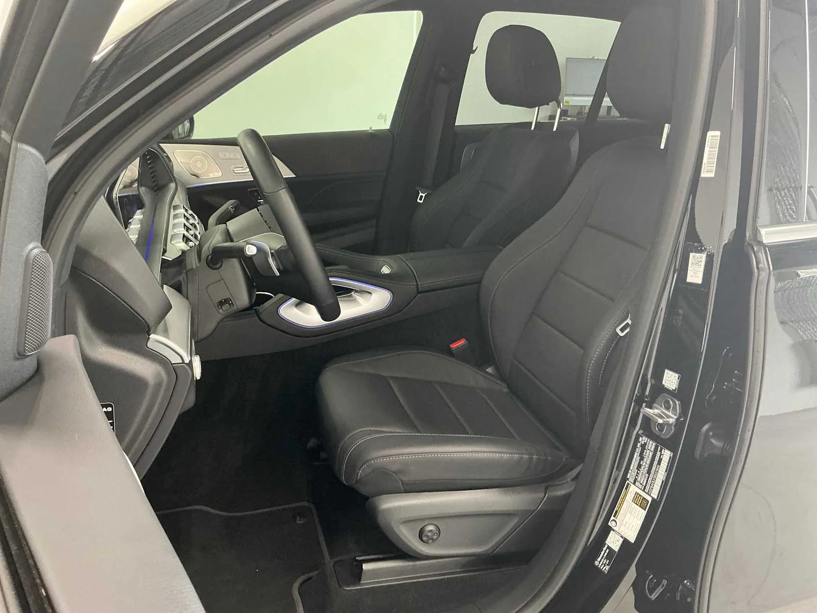 Certified Used 2026 Black Mercedes-Benz GLE 350 image 12