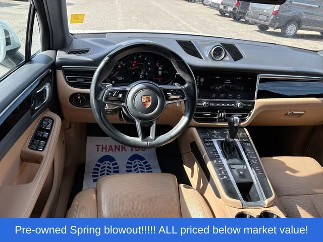 Used 2019 White Porsche SUV image 22