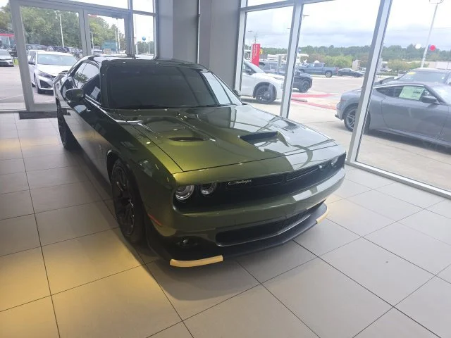 Used 2023 Green Dodge R/T Scat Pack image 1
