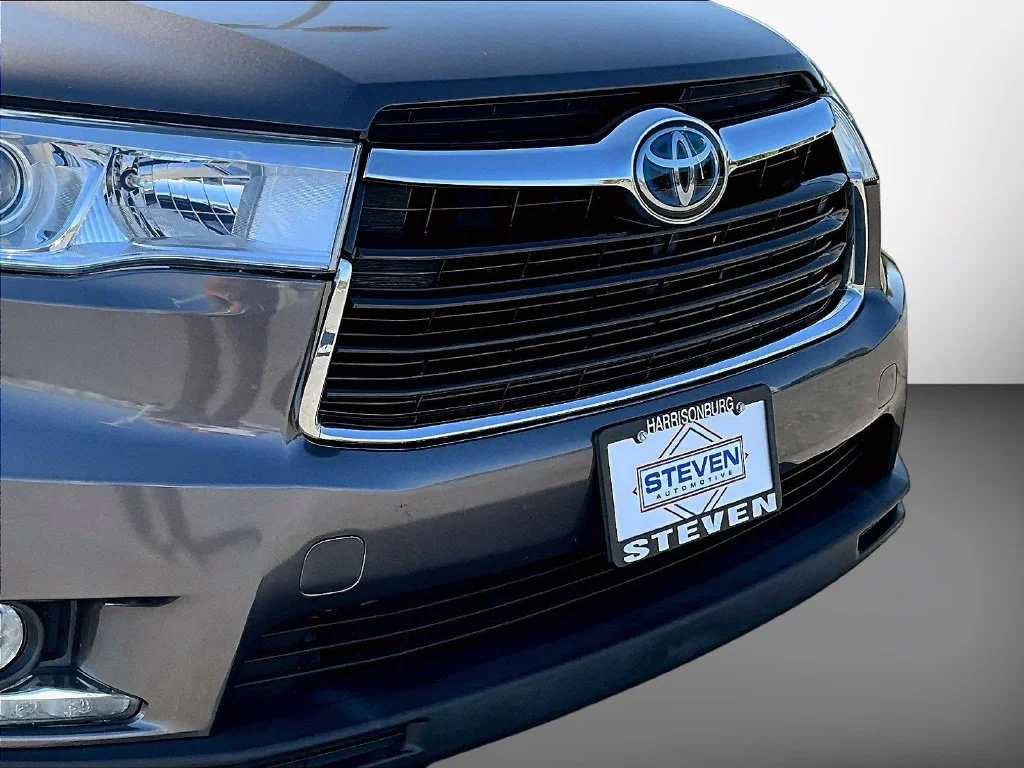 Used 2016 Gray Toyota Limited Platinum image 42