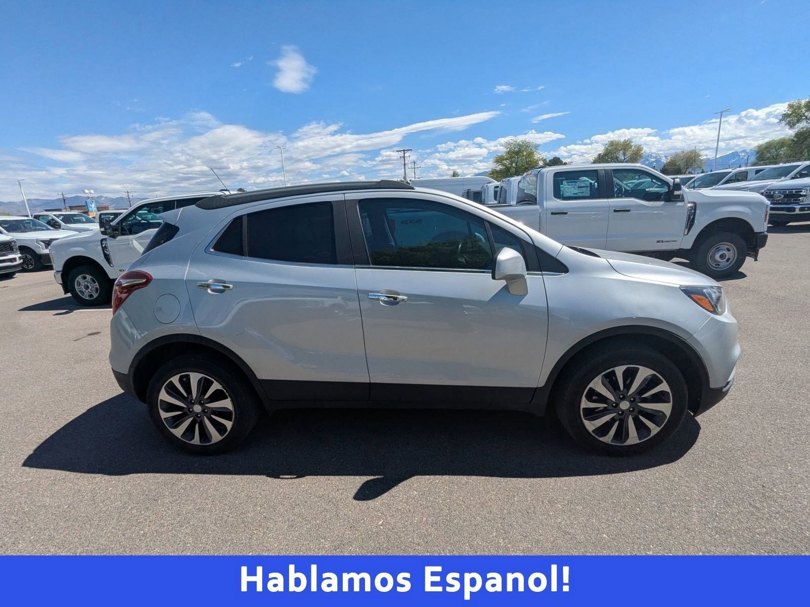 Used 2022 Quicksilver Metallic Buick Preferred image 2