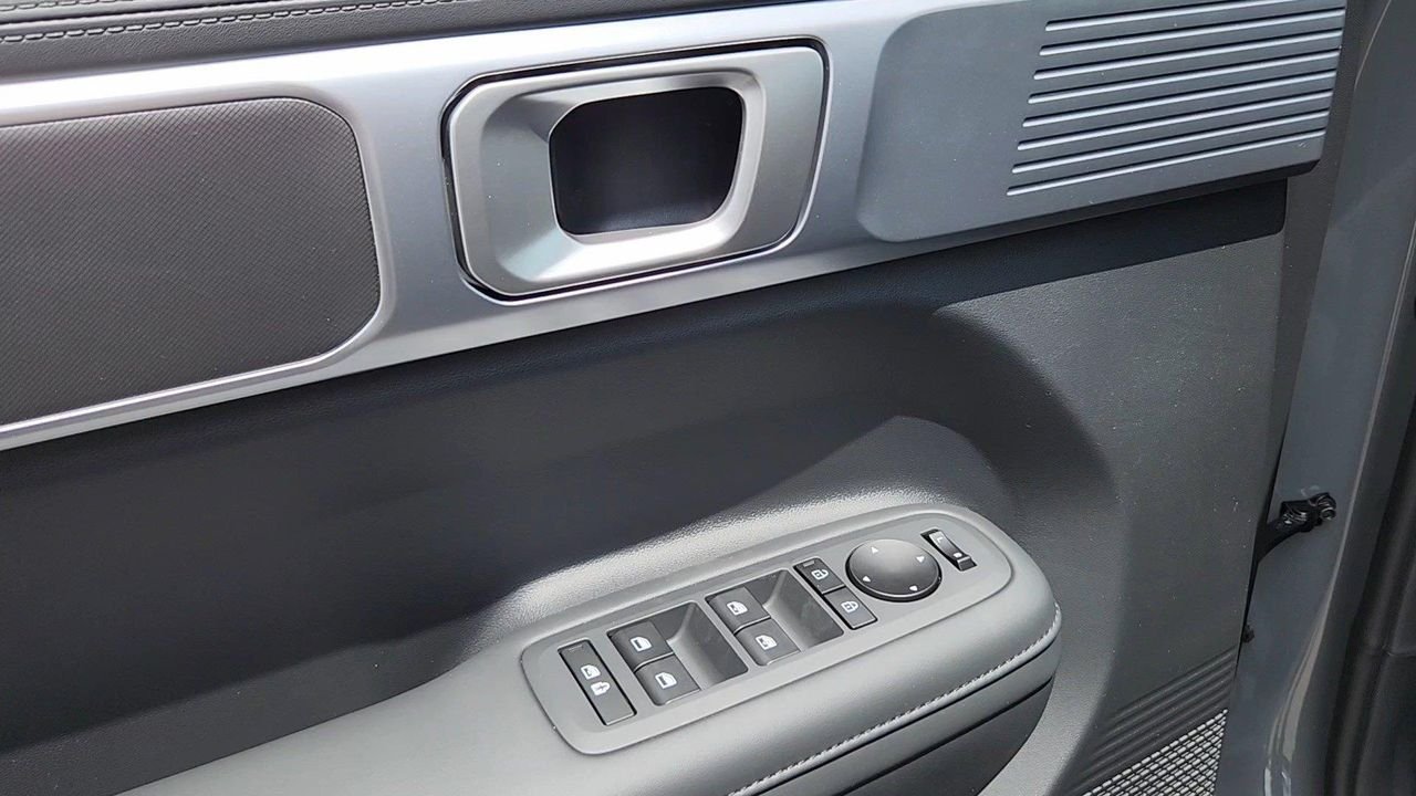 New 2026 Hampton Gray Hyundai SEL AWD image 7