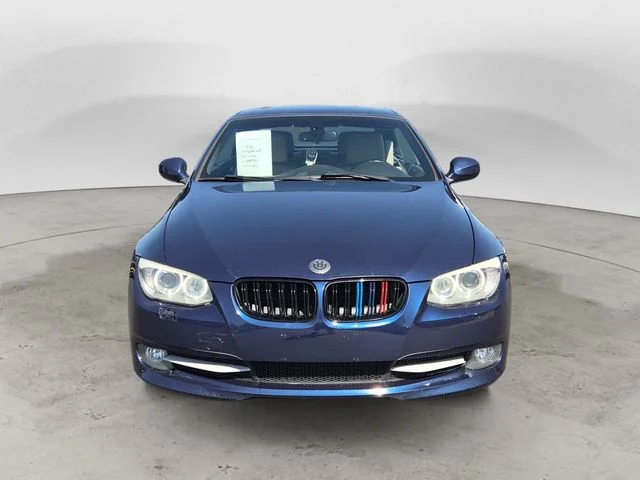 Used 2012 Deep Sea Blue Metallic BMW 328i image 2