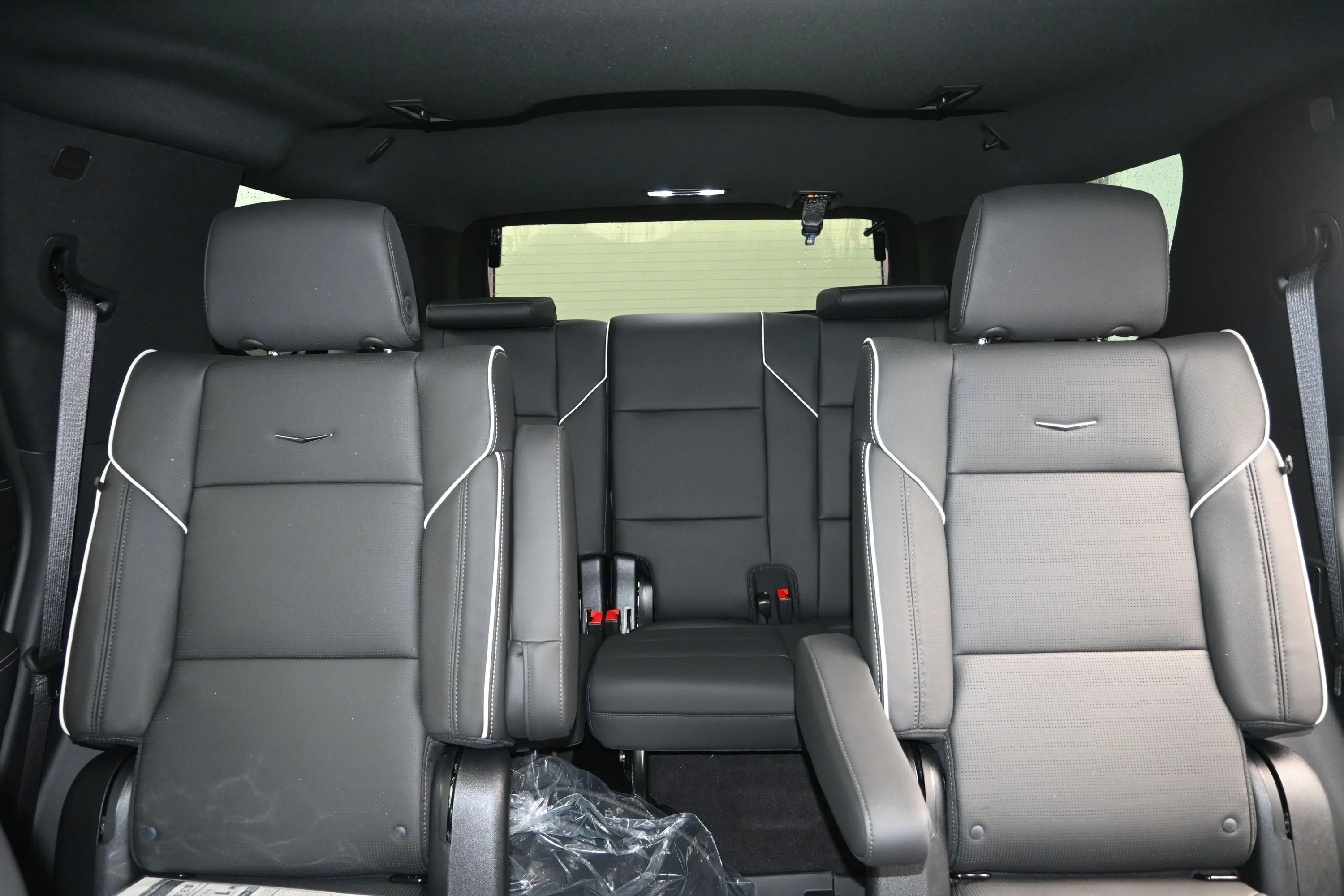 2026 Cadillac Escalade Sport - Photo 14