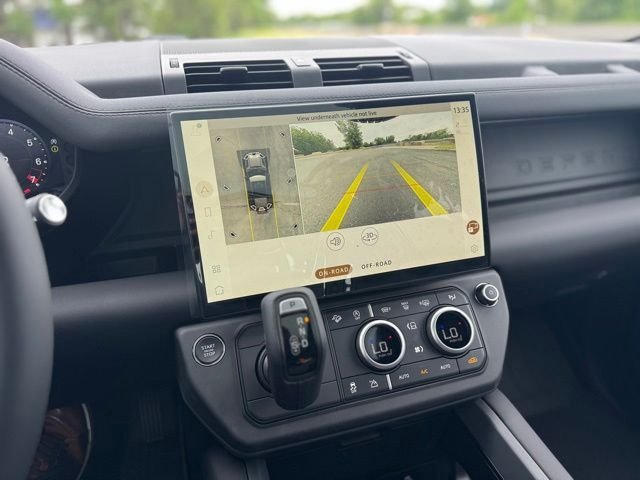 New 2026 Woolstone Green LAND ROVER S image 16