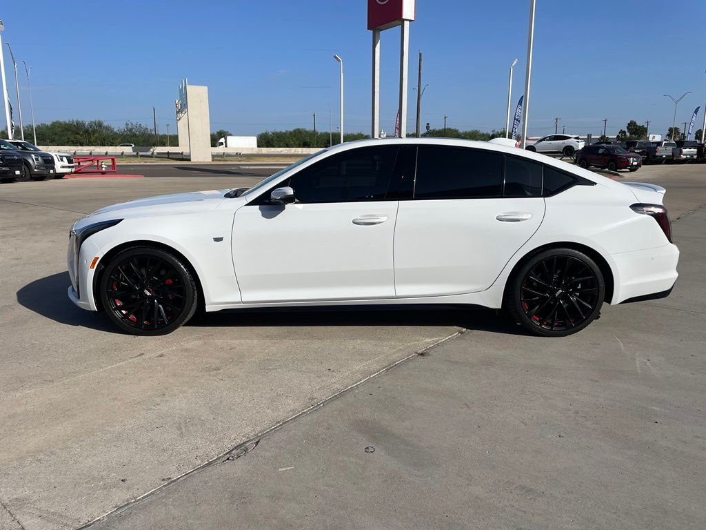 Used 2025 White Cadillac Sport image 4