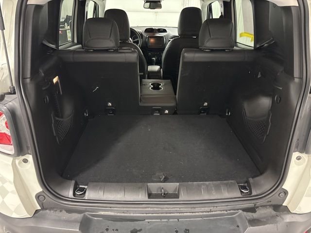 2018 Jeep Renegade Limited - Photo 28