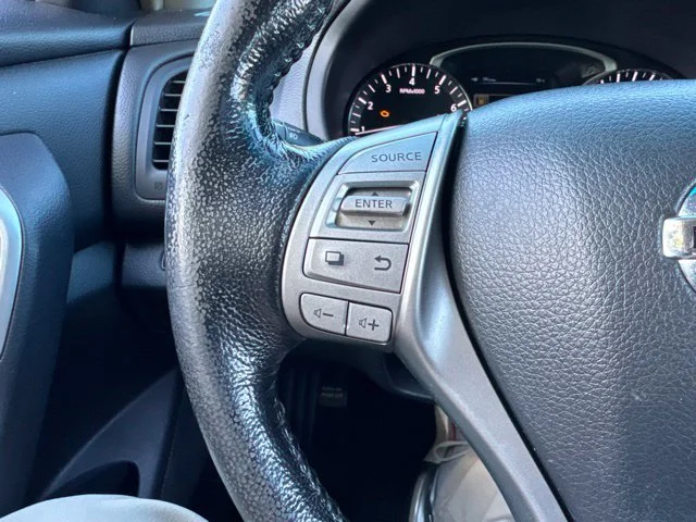 Used 2013 Gray Nissan 2.5 SL image 24