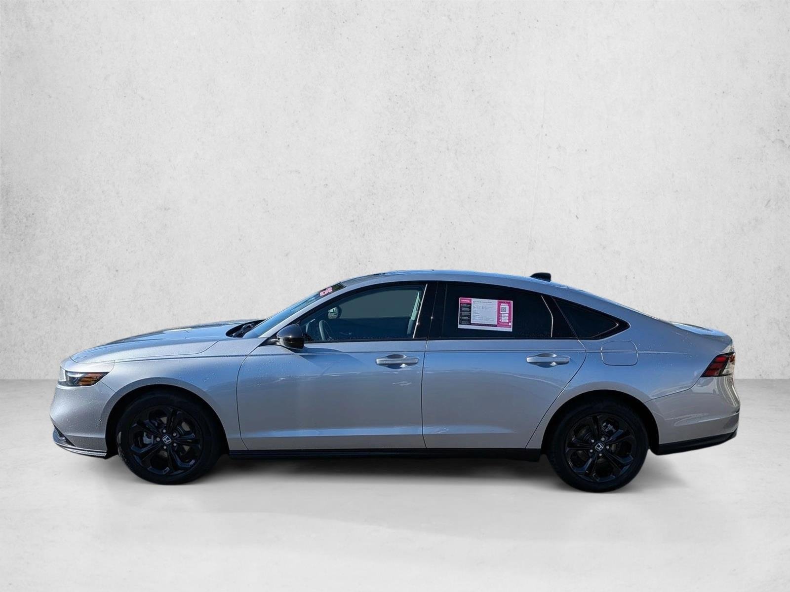 Used 2025 Solar Silver Metallic Honda SE image 9