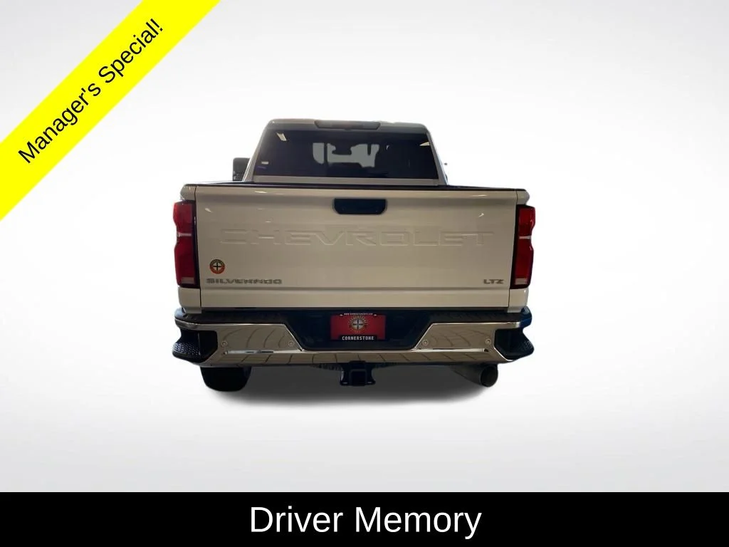 Used 2025 White Chevrolet LTZ image 19