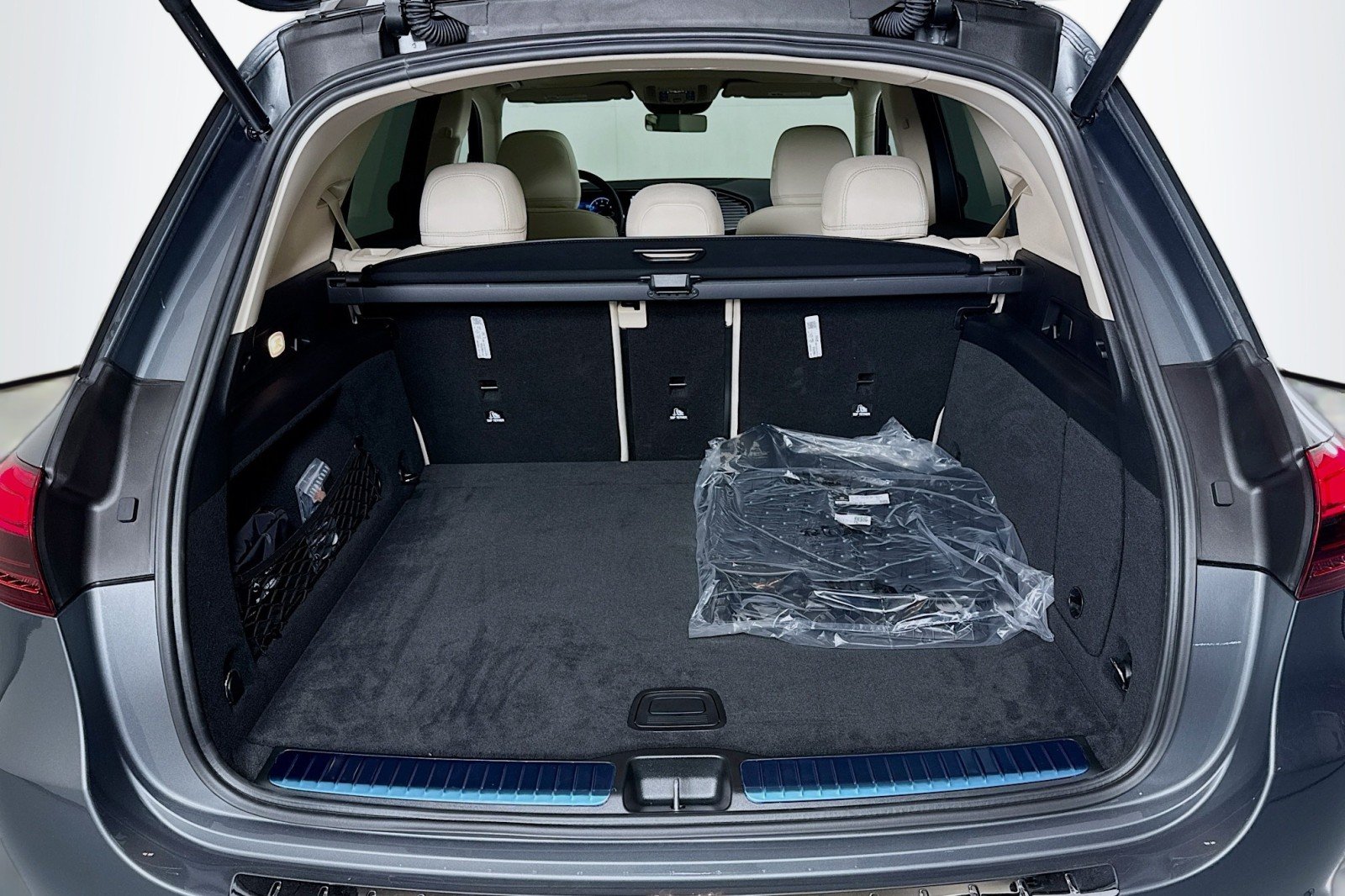 New 2026 Selenite Grey Metallic Mercedes-Benz GLE 350 4MATIC® SUV image 22