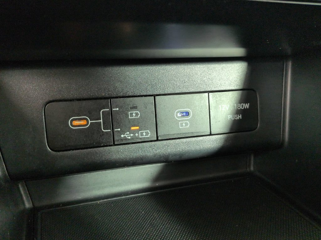Used 2025 Red Hyundai SEL image 34