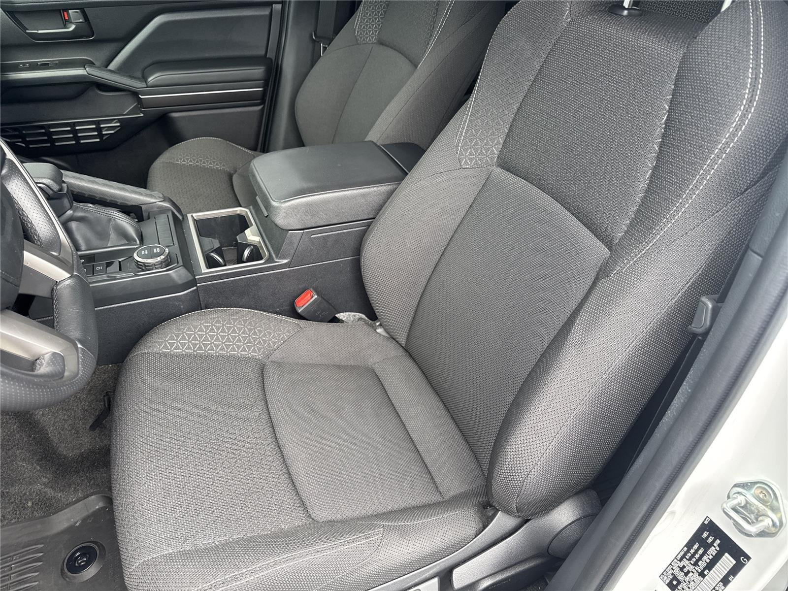 Used 2025 Ice Cap Toyota SR5 image 12
