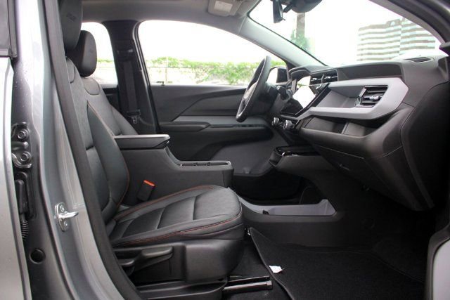 2027 Chevrolet Bolt RS - Photo 14