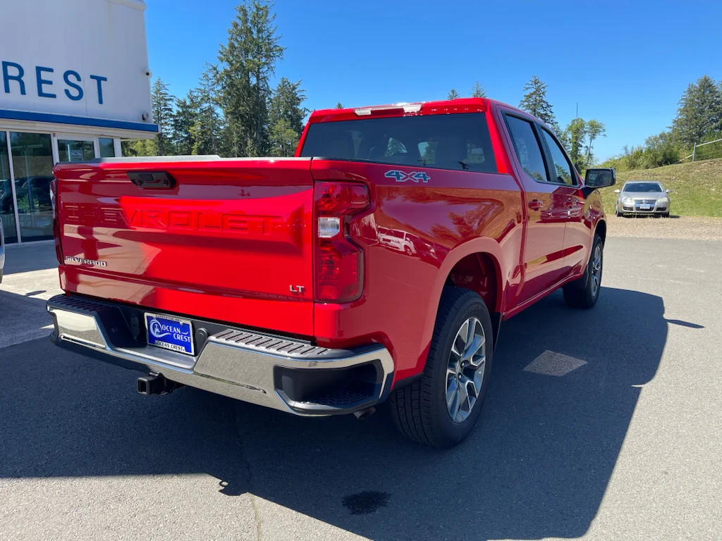New 2026 Red Hot Chevrolet LT (2FL) image 8