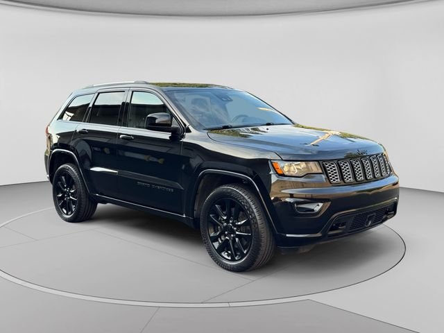 Used 2021 Black Jeep Laredo X image 7