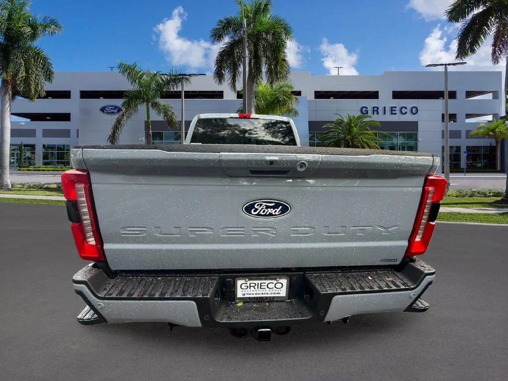 New 2027 Glacier Gray Metallic Tri-Coat Ford F-250® Lariat® image 6