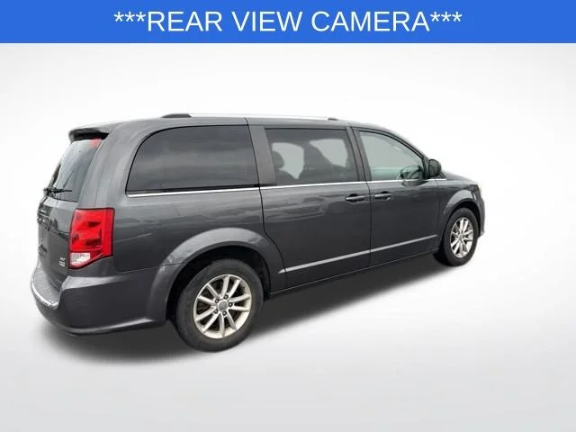 Used 2018 Gray Dodge SXT image 4