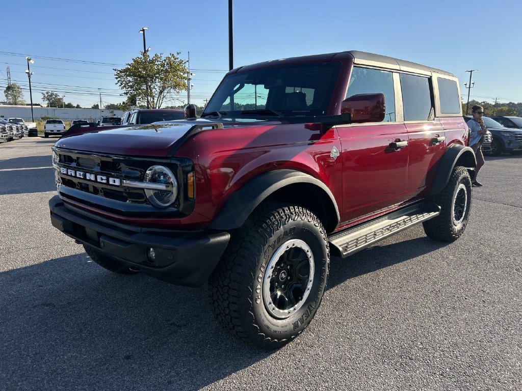 New 2026 Ruby Red Metallic Tinted Clearcoat Ford Outer Banks® image 7