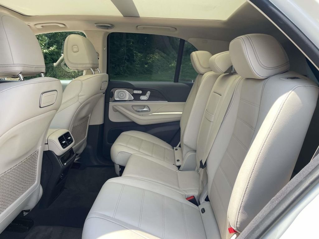 Used 2020 White Mercedes-Benz GLE 580 image 12