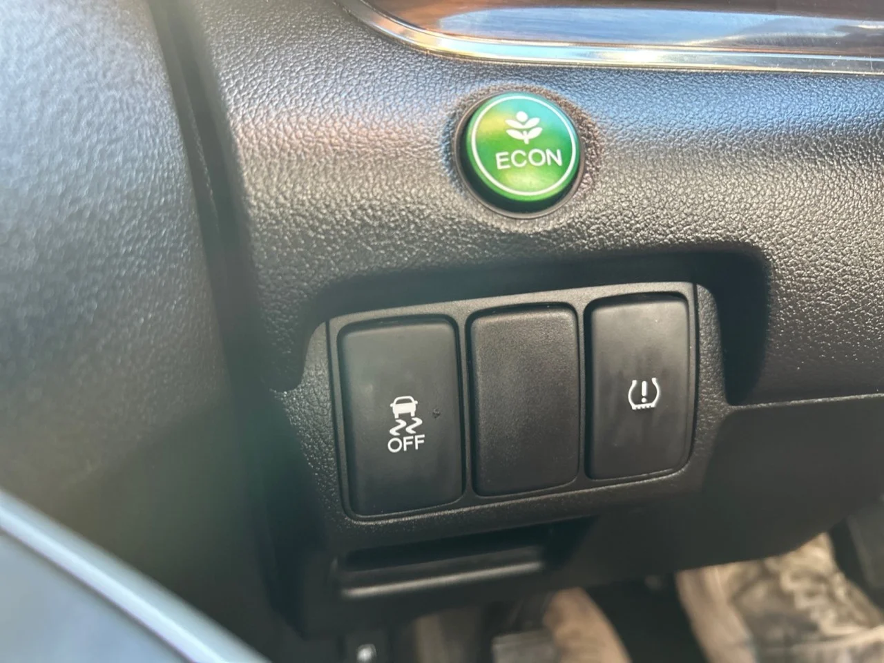 Used 2015  Honda EX-L image 15