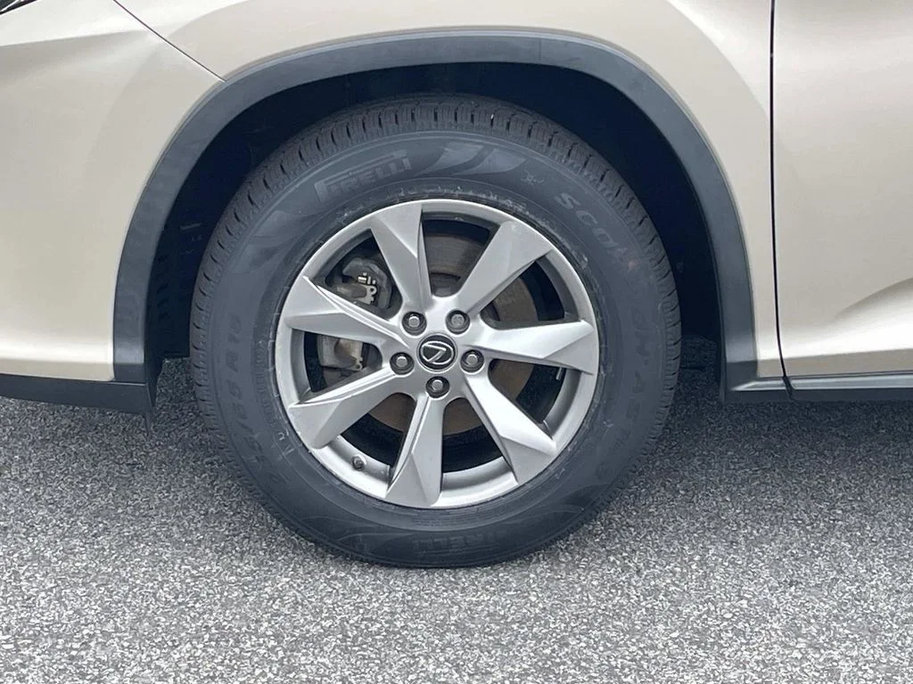 Used 2019 Beige Lexus 350 image 7