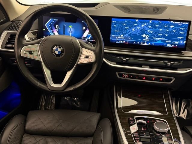 Used 2024 Skyscraper Gray Metallic BMW xDrive40i image 30