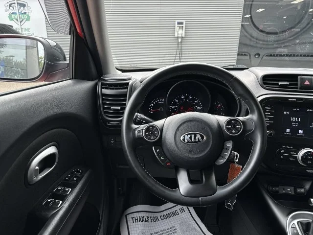 Used 2018 Red Kia Plus image 13
