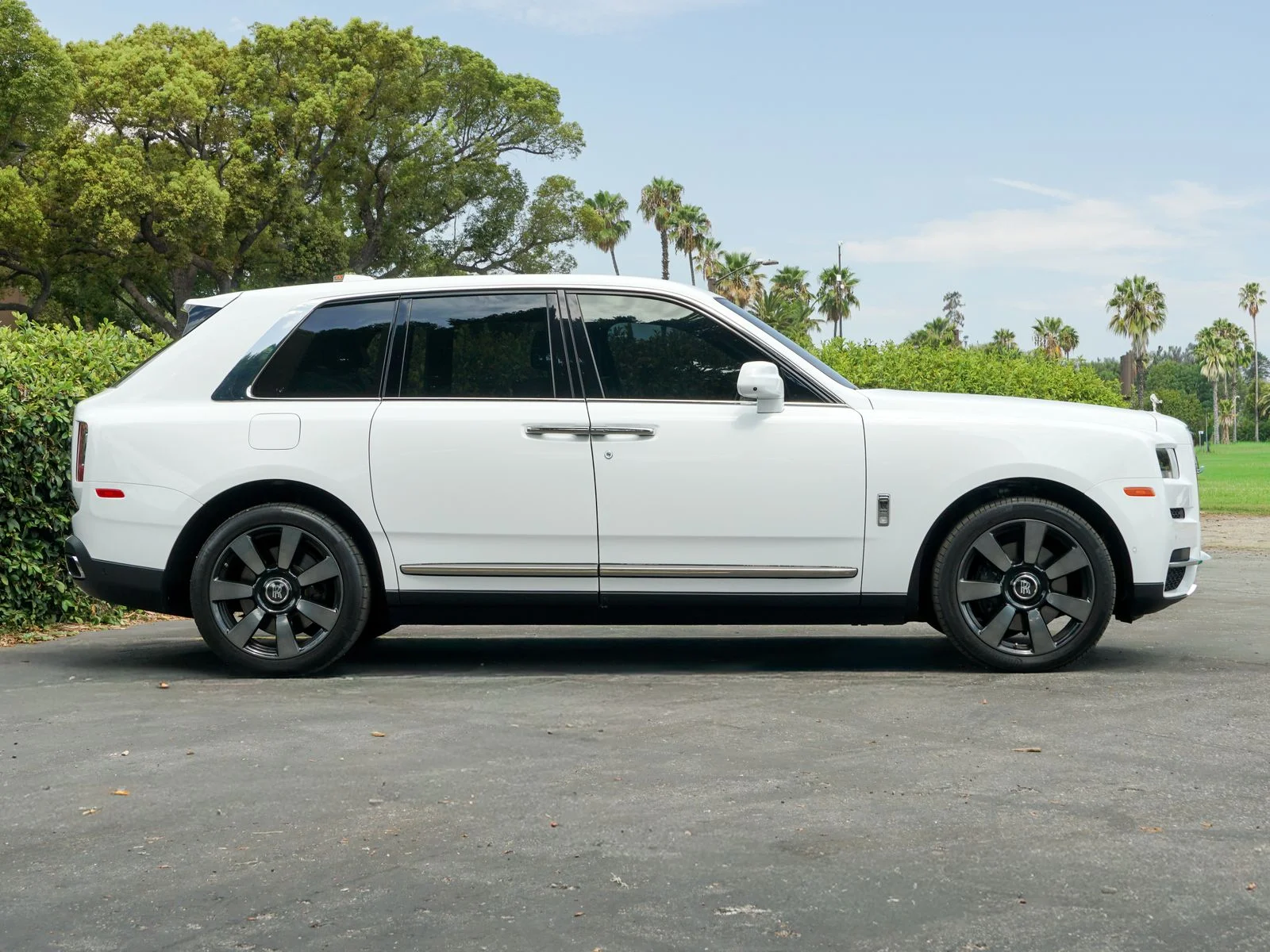 Certified Used 2024 Arctic White Rolls-Royce  image 8