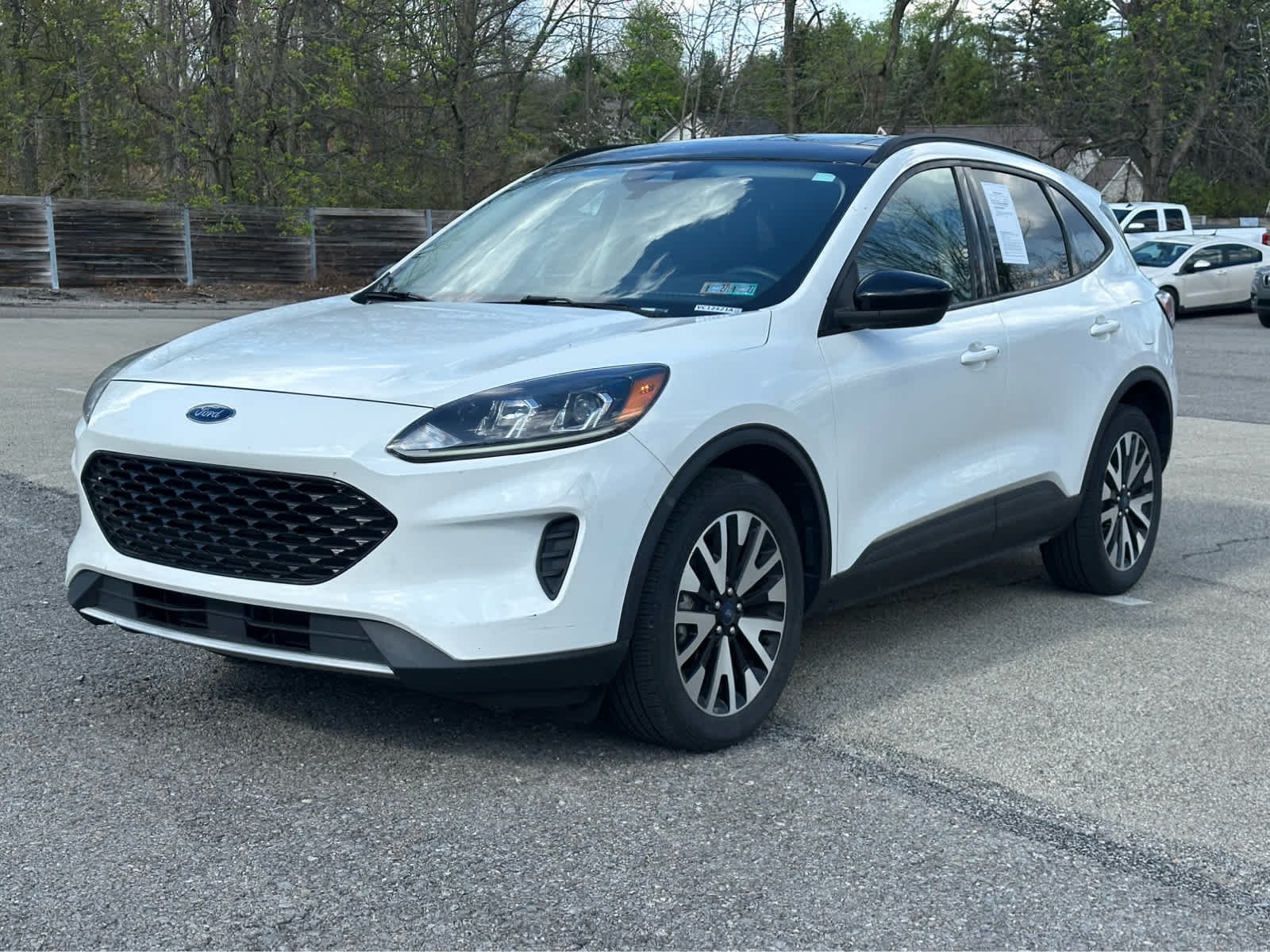 2020 Ford Escape SE